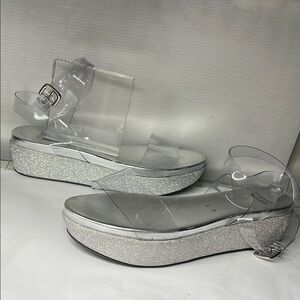 Stuart Weitzman Sz 9 Clear and Silver Glitter Platform Ankle Sandals